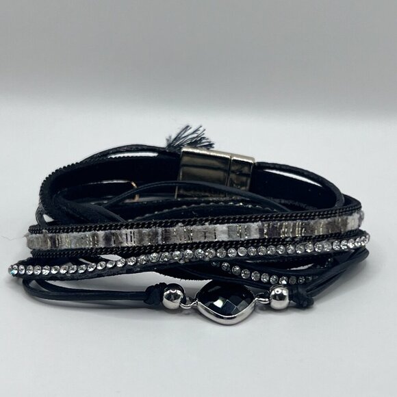 3 wrap around bracelets - Picture 7 of 14